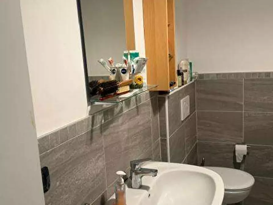 Immagine 9 di Bilocale in affitto  in via duca alessandro a Parma