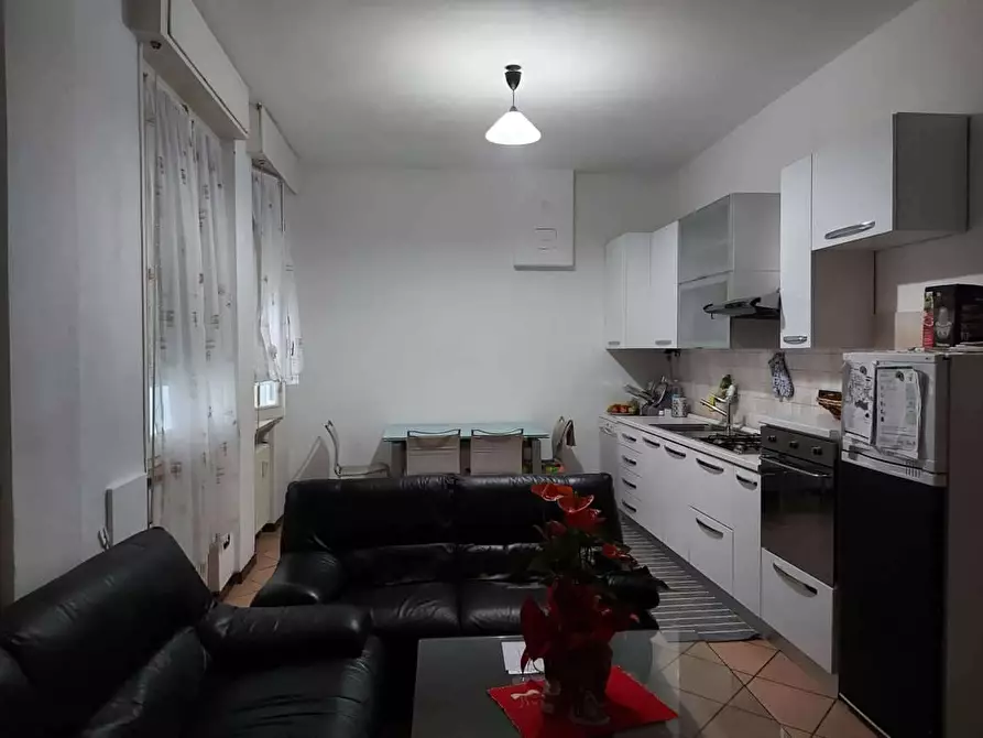 Immagine 1 di Trilocale in affitto  in VIA PIETRO MASCAGNI 4 a Parma