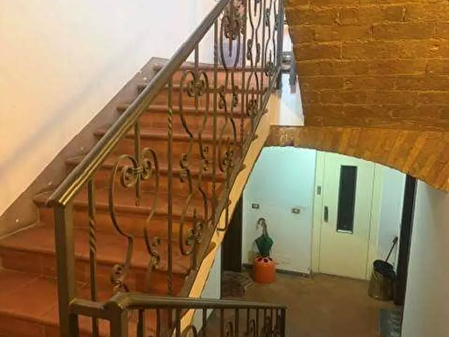 Immagine 22 di Appartamento in vendita  in strada della piazzetta a Tizzano Val Parma