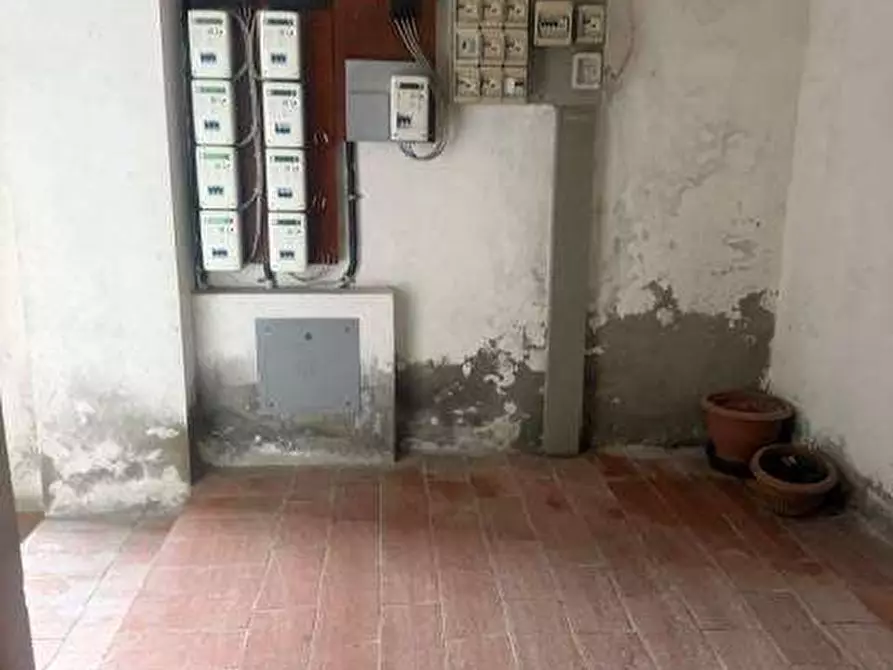 Immagine 25 di Appartamento in vendita  in strada della piazzetta a Tizzano Val Parma