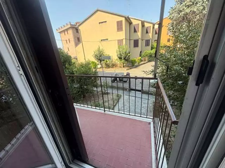 Immagine 3 di Appartamento in affitto  in via bassano del grappa a Parma