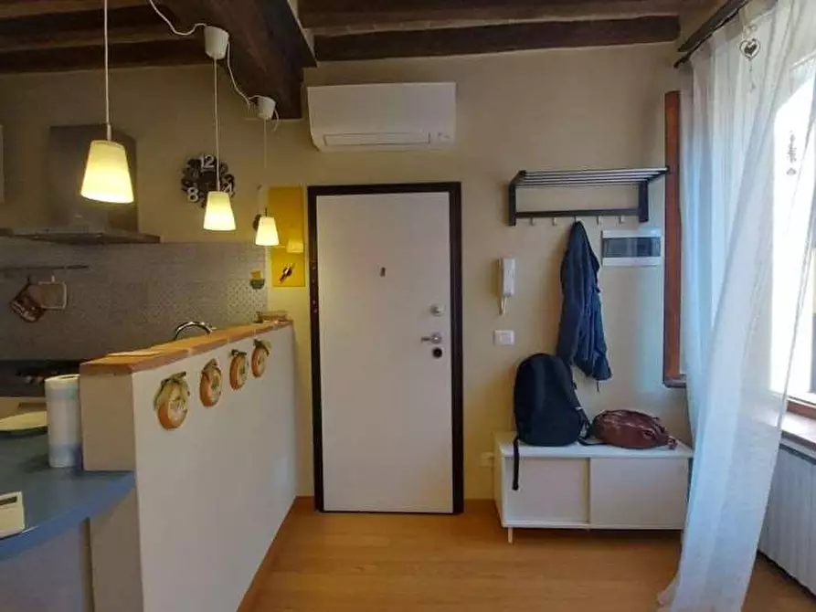 Immagine 2 di Bilocale in affitto  in Borgo Riccio da Parma a Parma