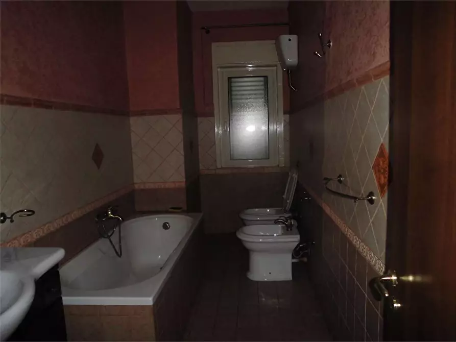 Immagine 10 di Quadrilocale in vendita  in via a Favara