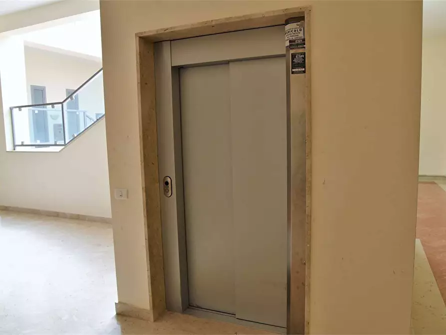 Immagine 25 di Ufficio in vendita  in Contrada San Benedetto a Agrigento