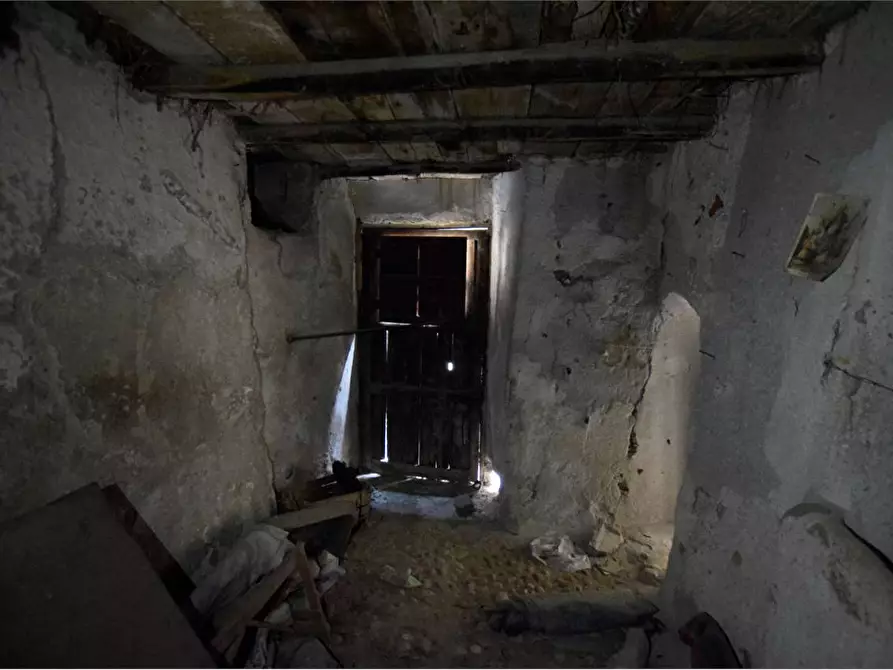 Immagine 12 di Casa indipendente in vendita  a Sutera