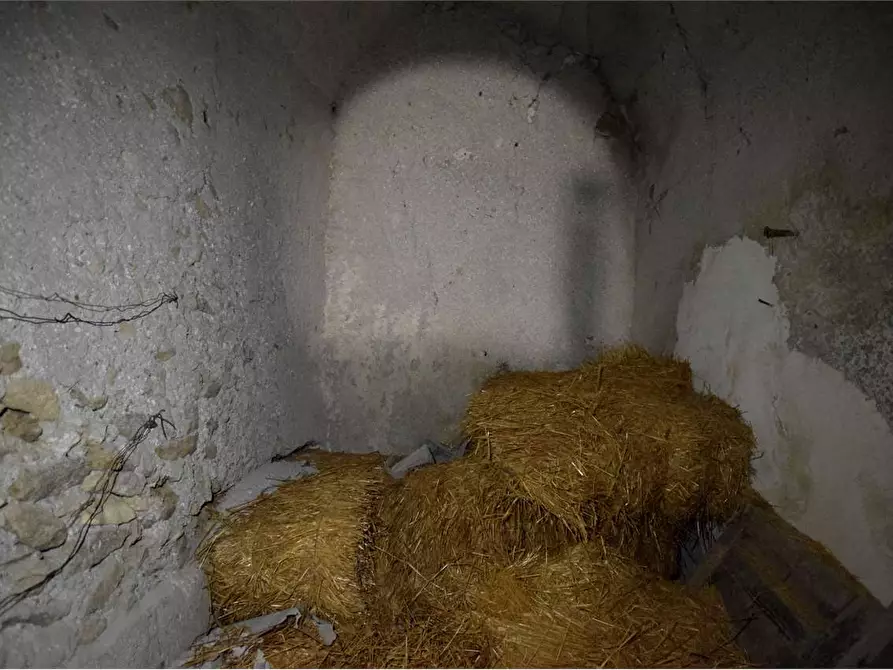 Immagine 14 di Casa indipendente in vendita  a Sutera