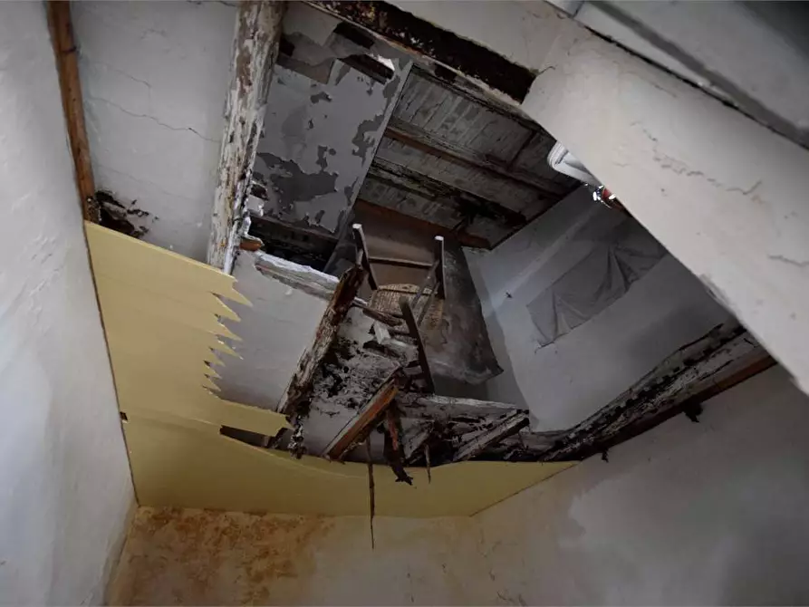 Immagine 24 di Casa indipendente in vendita  a Sutera