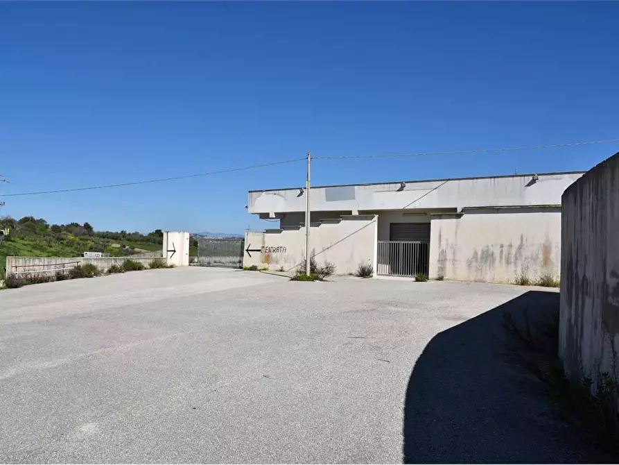 Immagine 24 di Magazzino in affitto  in contrada Ramalia a Favara