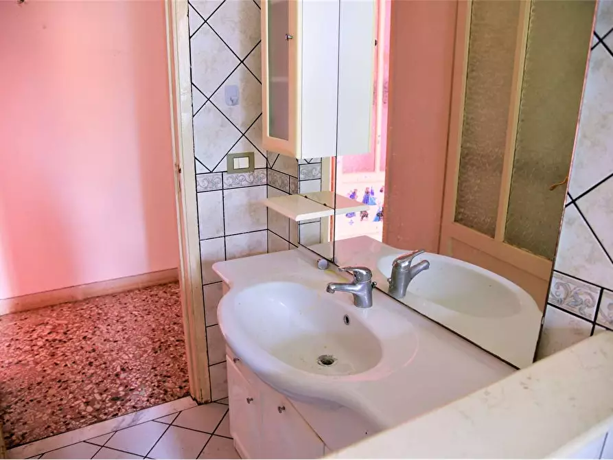 Immagine 3 di Quadrilocale in vendita  in VIA a Porto Empedocle