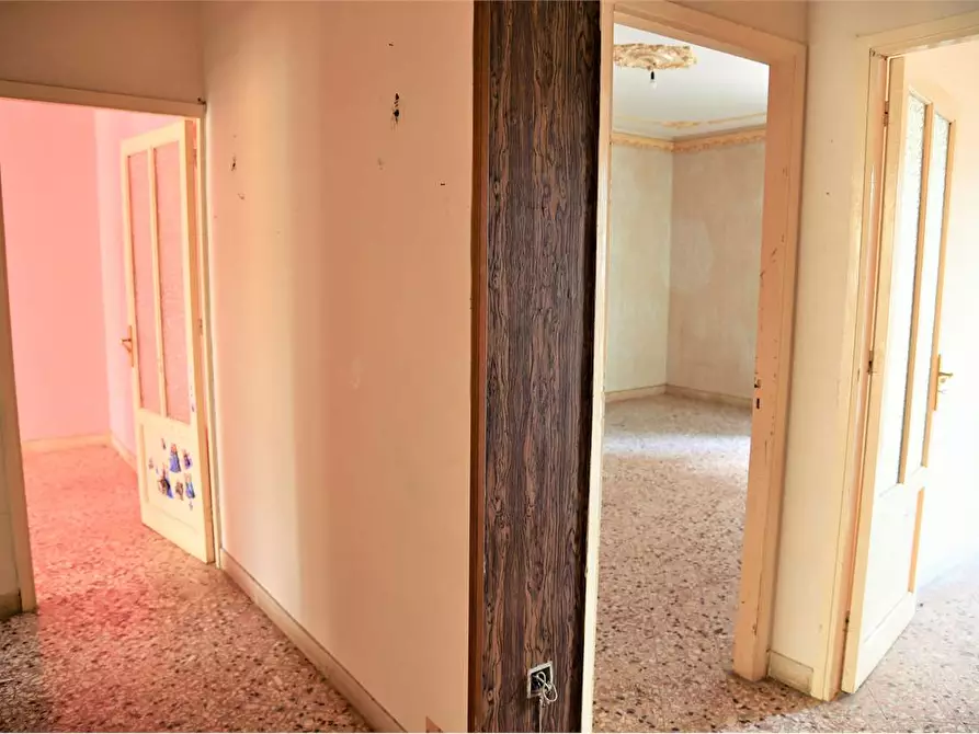 Immagine 8 di Quadrilocale in vendita  in VIA a Porto Empedocle