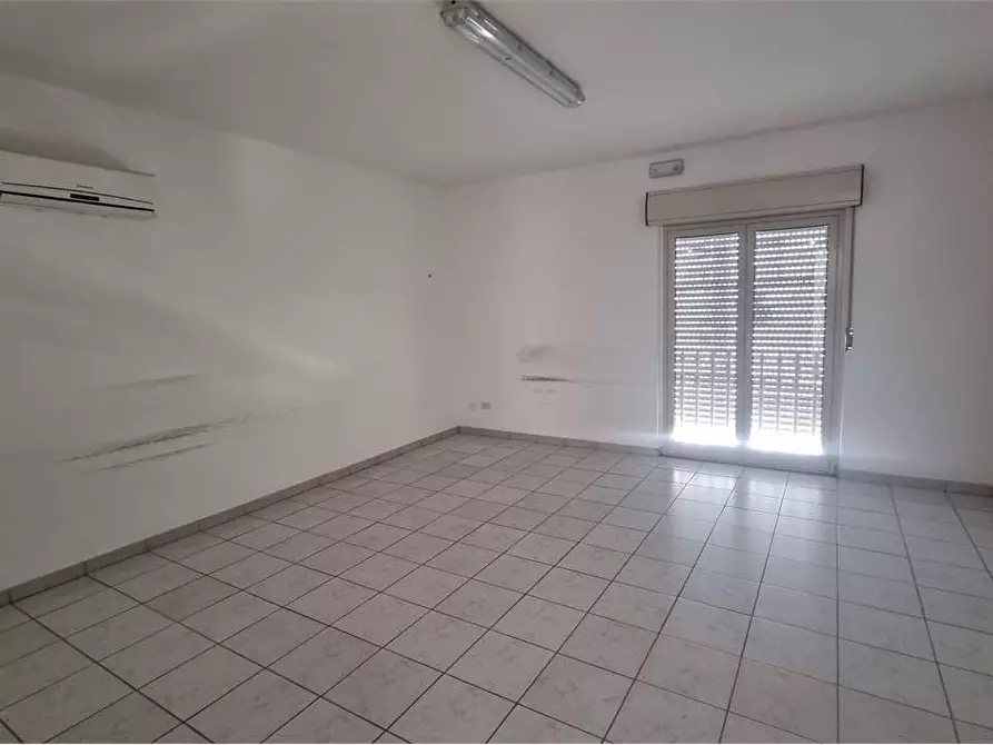 Immagine 32 di Quadrilocale in affitto  in via unità d'italia a Agrigento