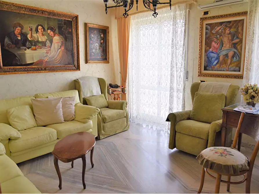 Immagine 25 di Quadrilocale in vendita  in viale Berlinguer a Favara