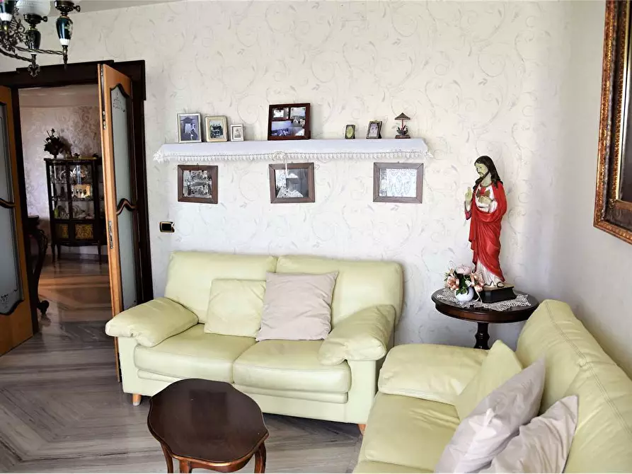 Immagine 28 di Quadrilocale in vendita  in viale Berlinguer a Favara