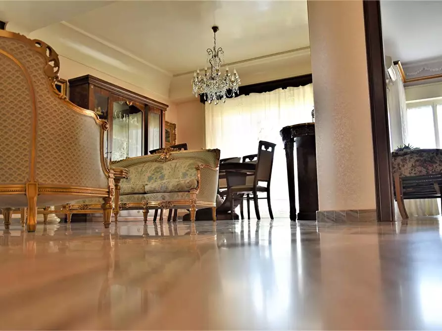 Immagine 43 di Quadrilocale in vendita  in viale Berlinguer a Favara