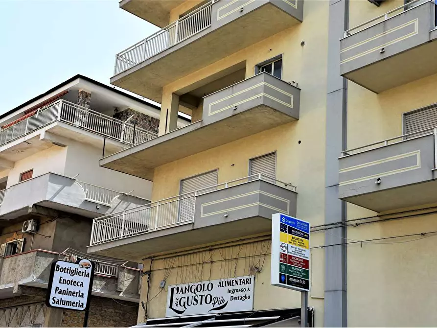 Immagine 65 di Quadrilocale in vendita  in viale Berlinguer a Favara