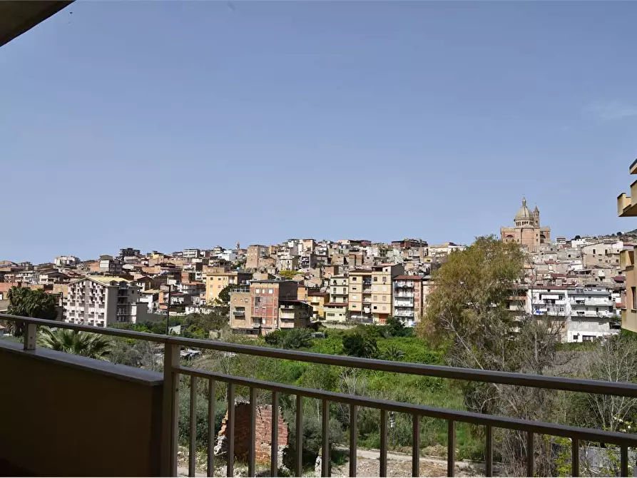 Immagine 7 di Quadrilocale in vendita  in Viale Berlinguer a Favara