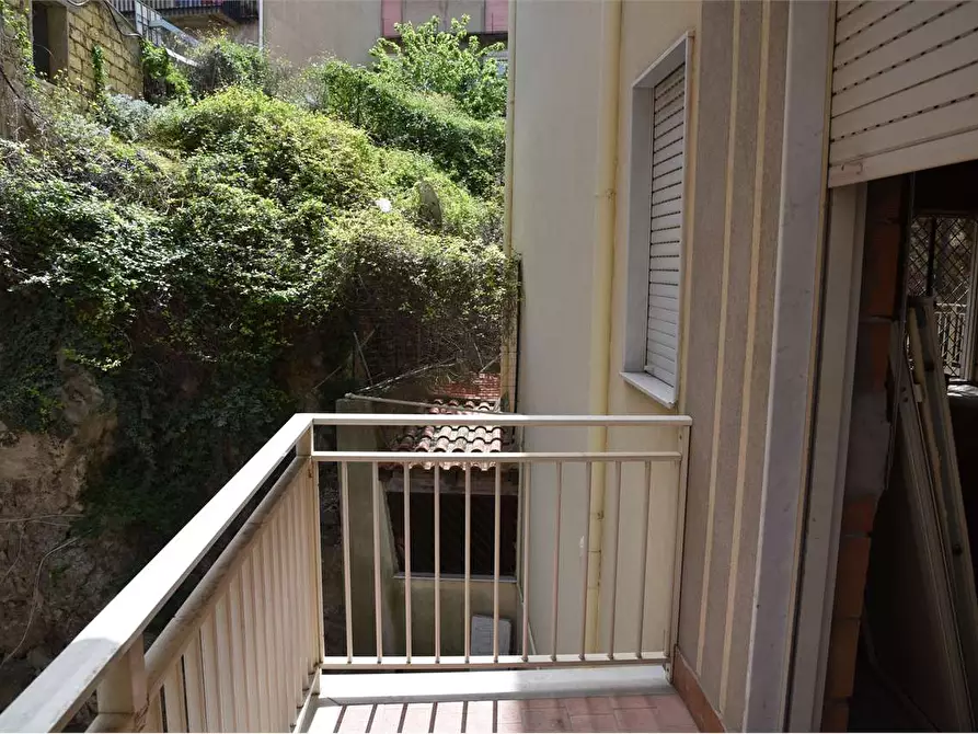 Immagine 20 di Quadrilocale in vendita  in Viale Berlinguer a Favara