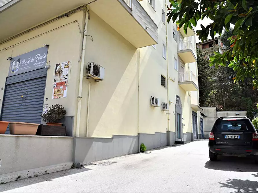 Immagine 30 di Quadrilocale in vendita  in Viale Berlinguer a Favara