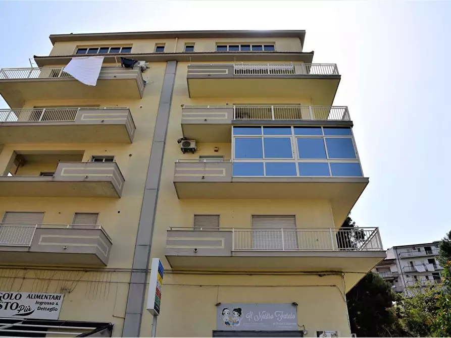 Immagine 32 di Quadrilocale in vendita  in Viale Berlinguer a Favara