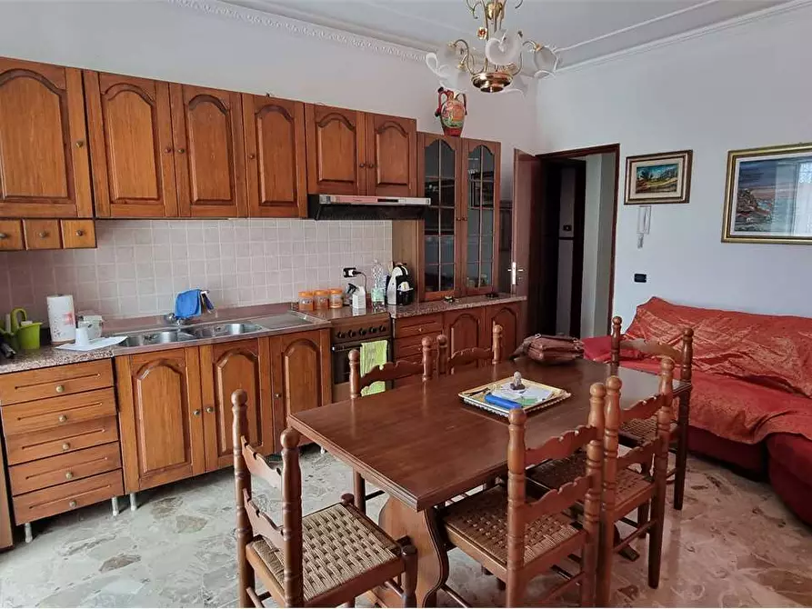 Immagine 8 di Porzione di casa in vendita  in VIA UMBERTO a Favara