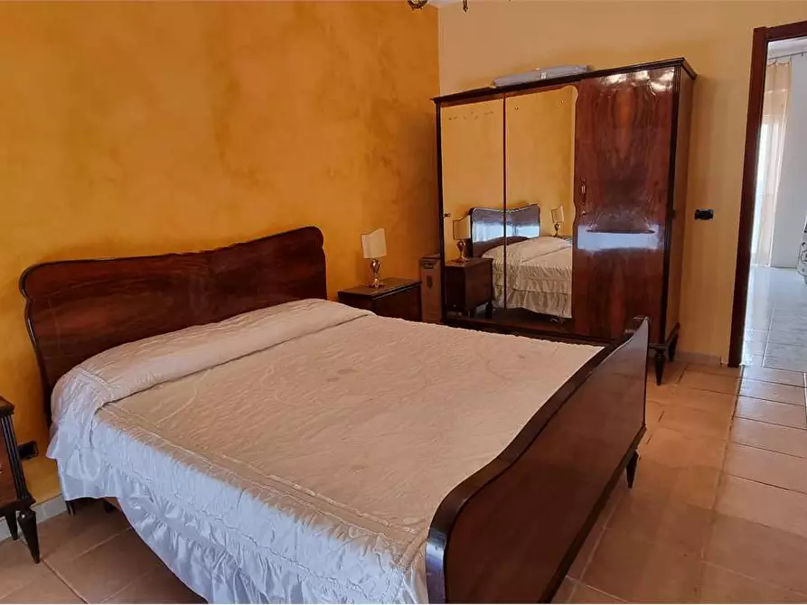 Immagine 18 di Porzione di casa in vendita  in VIA UMBERTO a Favara