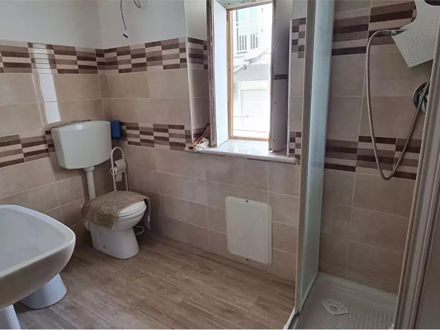 Immagine 19 di Porzione di casa in vendita  in VIA UMBERTO a Favara