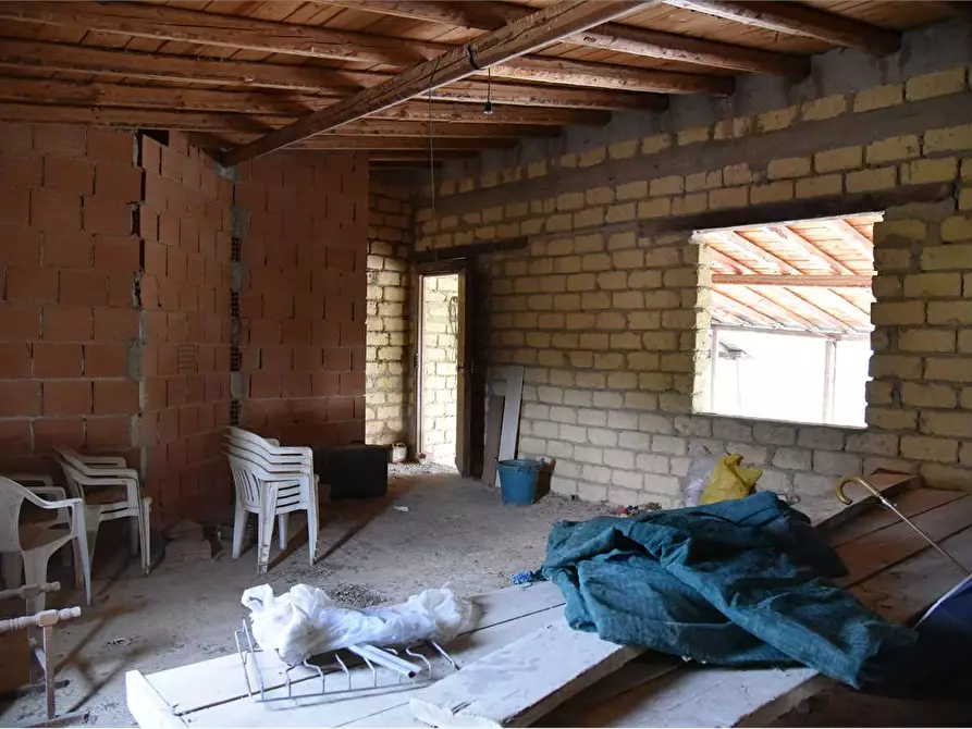 Immagine 11 di Rustico / casale in vendita  in via boccadutri a Favara