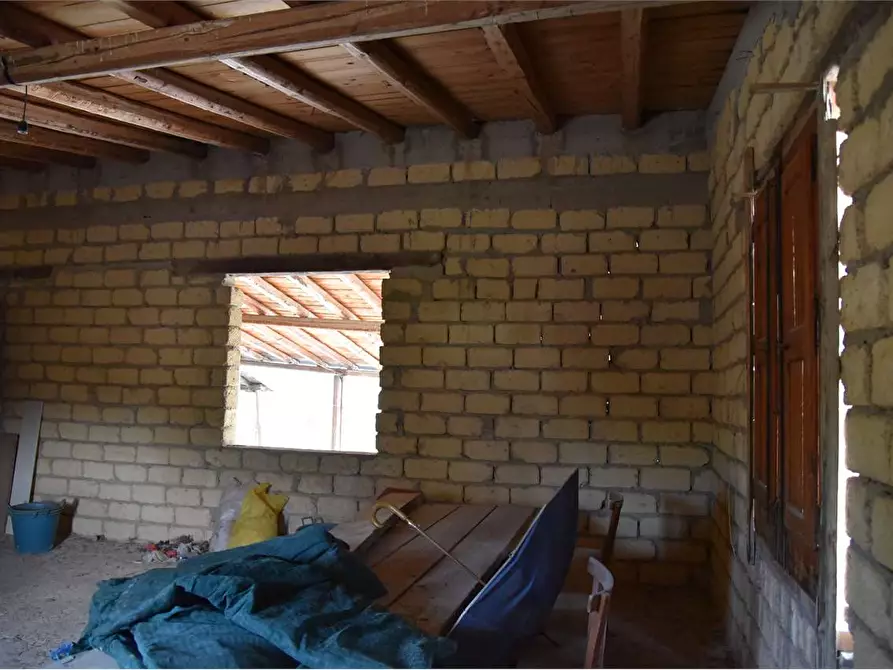 Immagine 12 di Rustico / casale in vendita  in via boccadutri a Favara