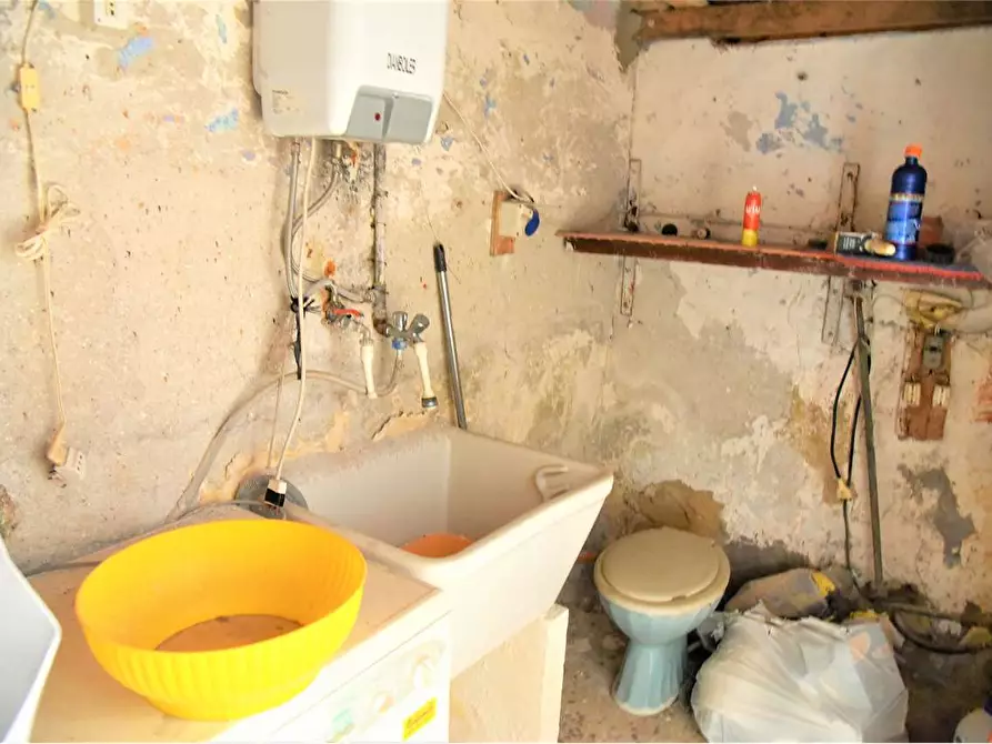 Immagine 11 di Casa indipendente in vendita  in via roma a Favara