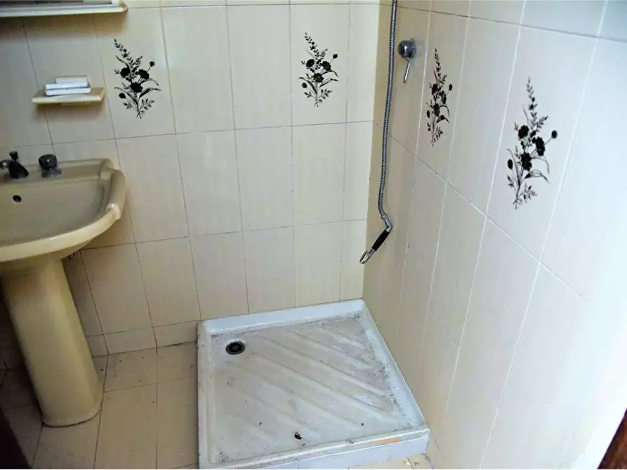 Immagine 14 di Casa indipendente in vendita  in via roma a Favara