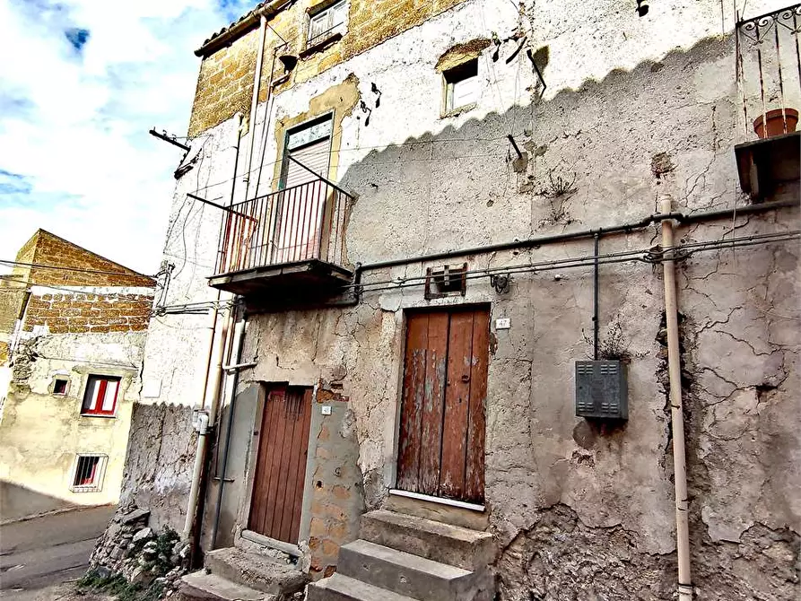 Immagine 3 di Casa indipendente in vendita  in Via Comaschi 45 a Grotte