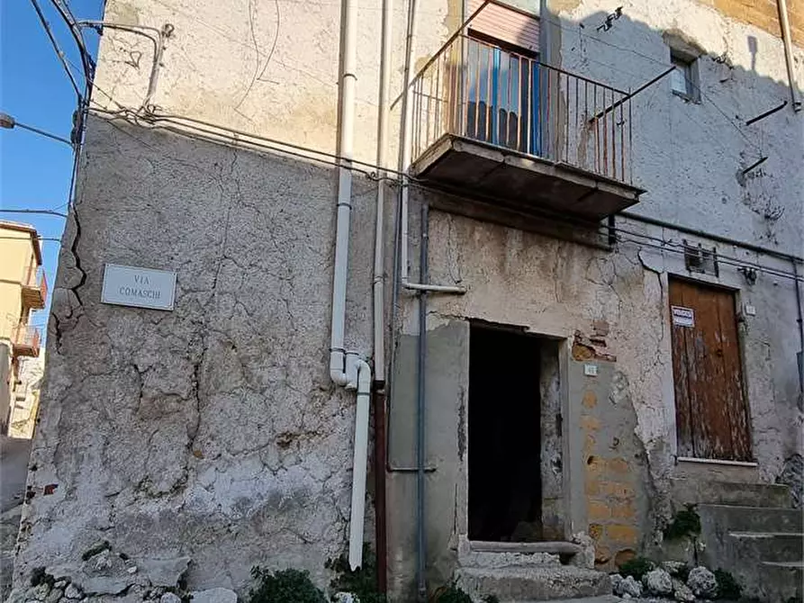 Immagine 4 di Casa indipendente in vendita  in Via Comaschi 45 a Grotte