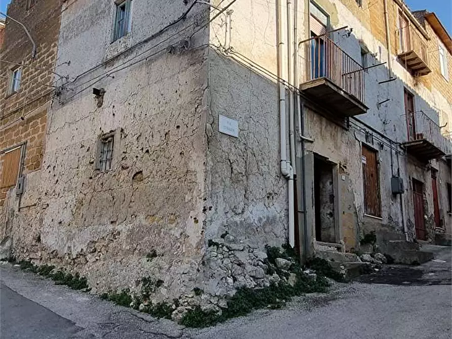 Immagine 5 di Casa indipendente in vendita  in Via Comaschi 45 a Grotte