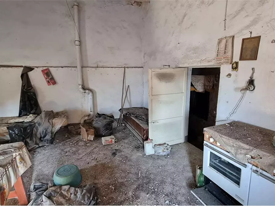 Immagine 20 di Casa indipendente in vendita  in Via Comaschi 45 a Grotte