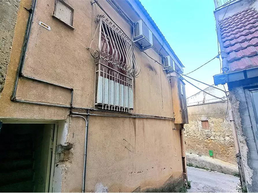 Immagine 1 di Casa indipendente in vendita  in Via San Nicolo' 1 a Favara