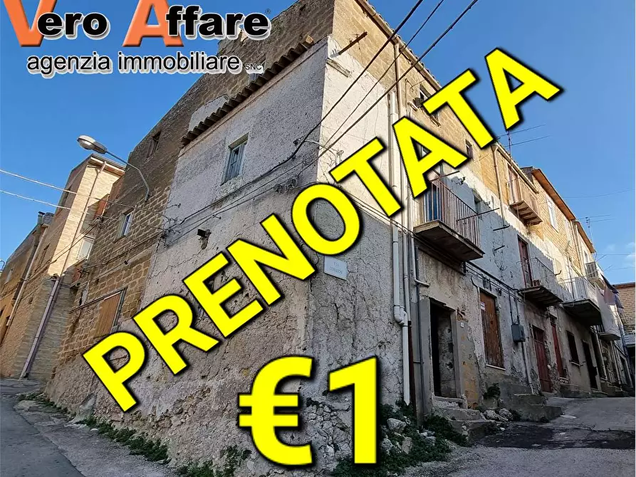 Immagine 1 di Casa indipendente in vendita  in Via Comaschi 45 a Grotte