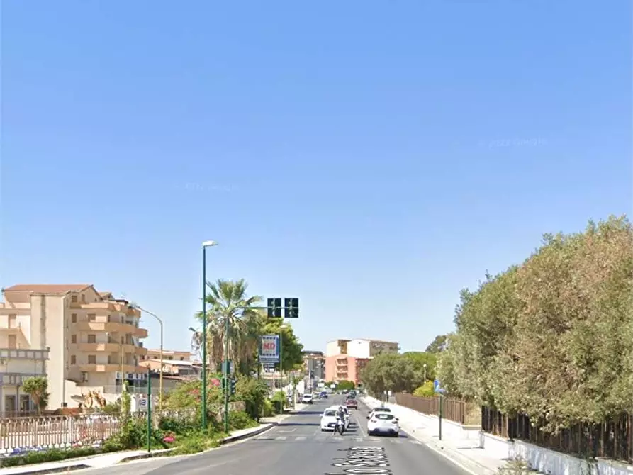 Immagine 1 di Negozio in vendita  in VIALE CANNATELLO a Agrigento