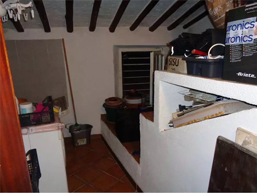 Immagine 2 di Quadrilocale in vendita  a Roccastrada