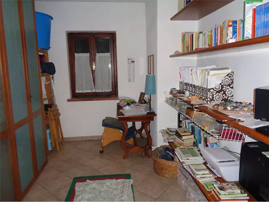 Immagine 4 di Quadrilocale in vendita  a Roccastrada