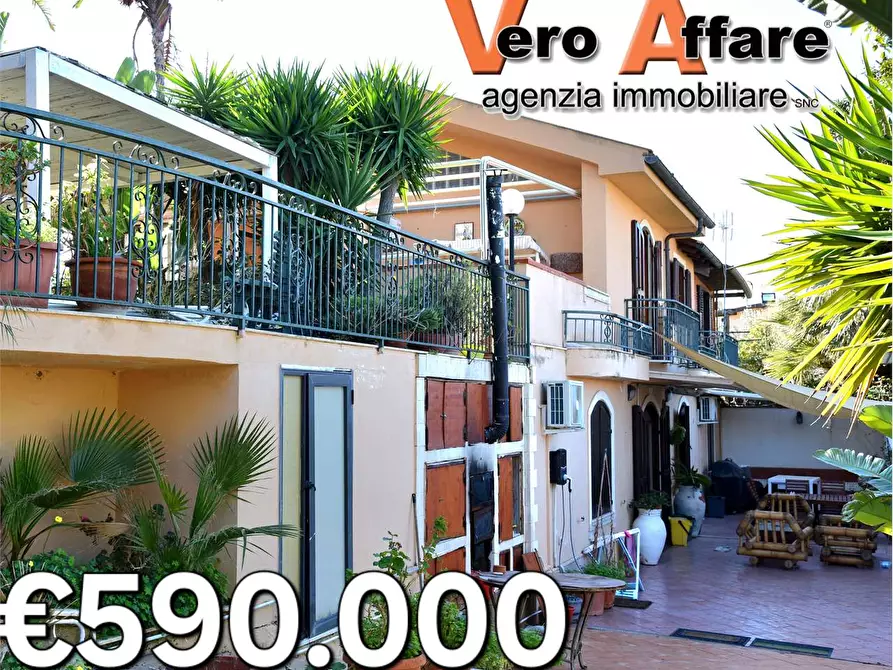 Immagine 1 di Villa in vendita  in VIANINFEE a Agrigento