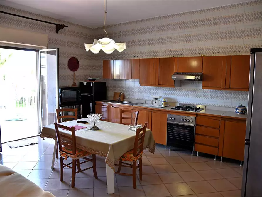 Immagine 6 di Porzione di villa in vendita  in sp3 a Favara