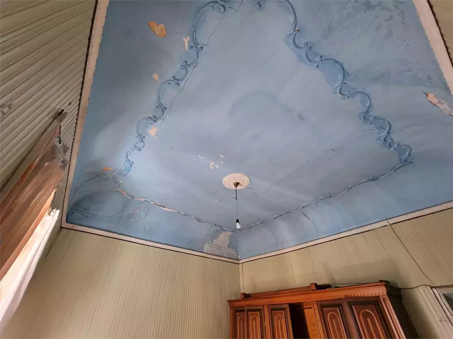 Immagine 13 di Casa indipendente in vendita  in via a Canicattì