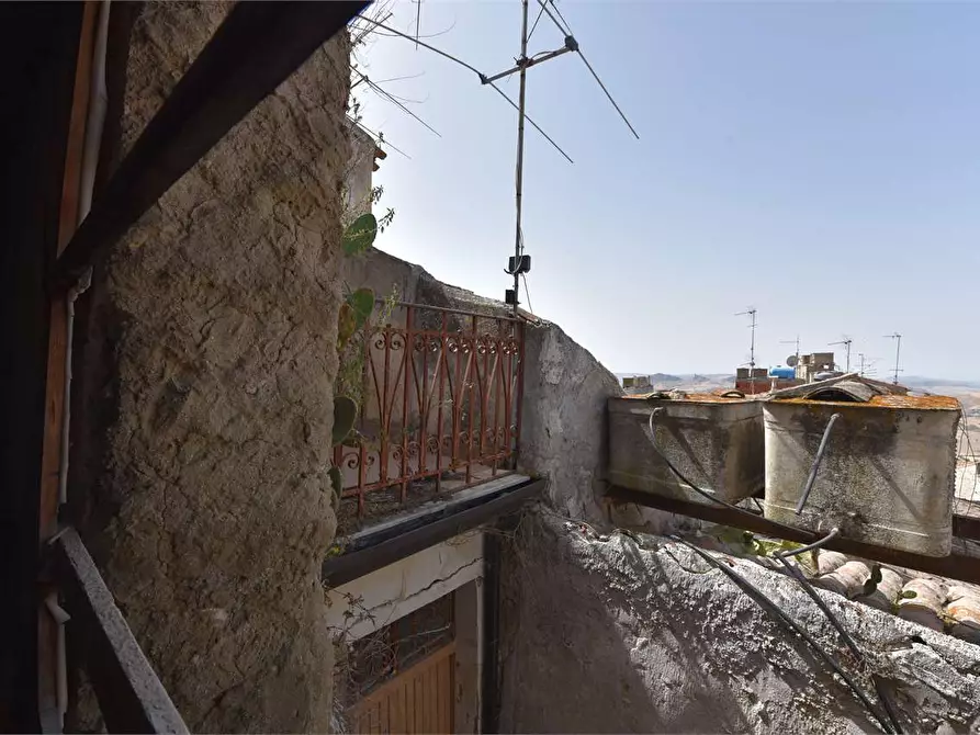 Immagine 22 di Casa indipendente in vendita  a Mussomeli