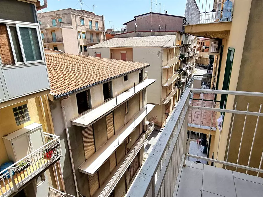 Immagine 27 di Quadrilocale in vendita  in Via Rodolfo Morandi 36 a Favara