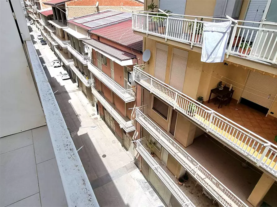 Immagine 28 di Quadrilocale in vendita  in Via Rodolfo Morandi 36 a Favara