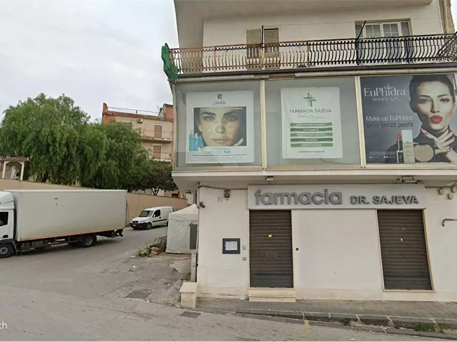 Immagine 2 di Trilocale in affitto  a Favara