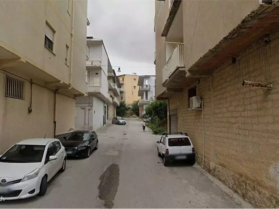 Immagine 5 di Trilocale in affitto  a Favara