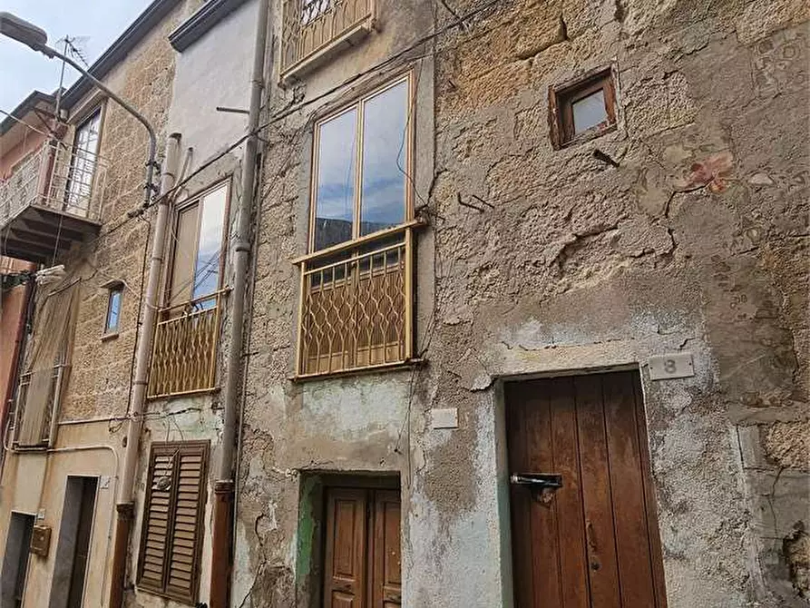 Immagine 2 di Casa indipendente in vendita  a Acquaviva Platani