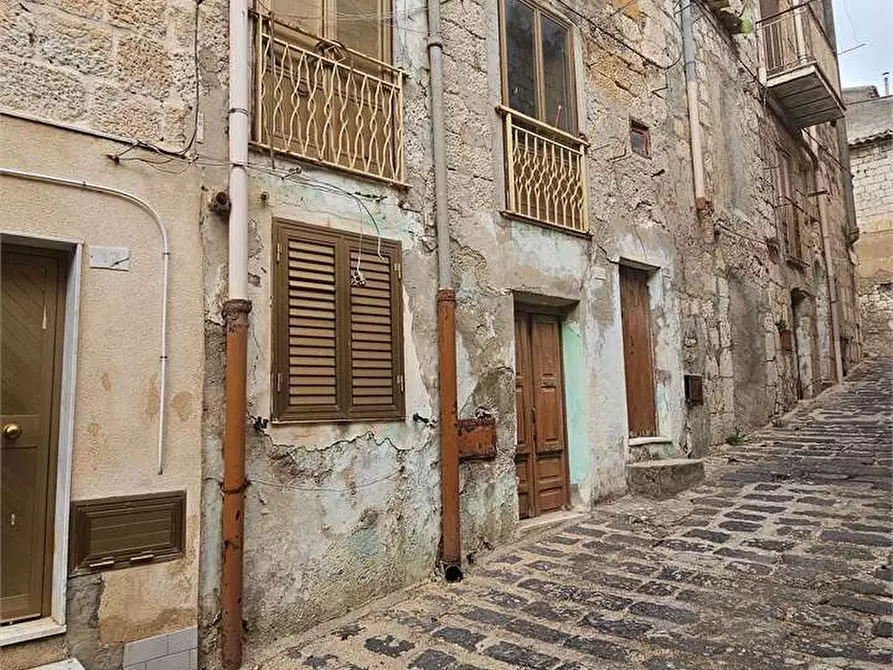 Immagine 5 di Casa indipendente in vendita  a Acquaviva Platani