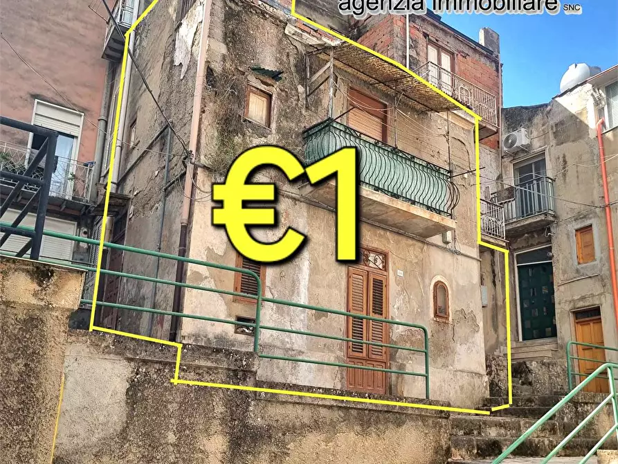 Immagine 1 di Casa indipendente in vendita  in via umberto 106 a Campofranco